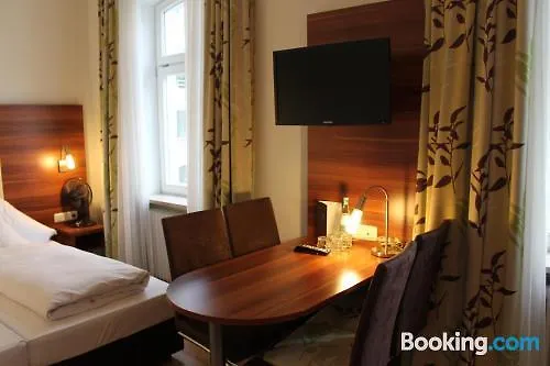 Hotel Am Viktualienmarkt Munique 3*,