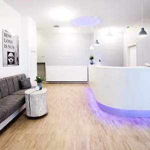 Otel Calma Mitte